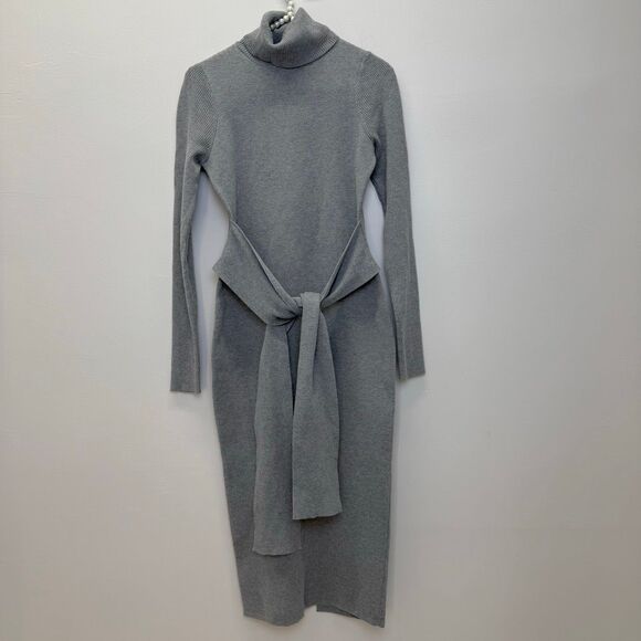 Toccin Knit Tie Front Dress - Picture 4 of 9